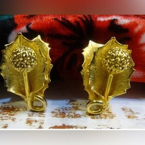 Christmas Holly Leaf Earrings